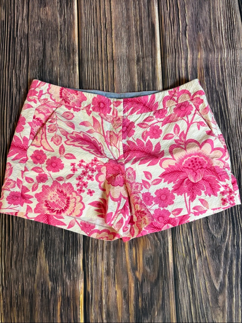Southern Tide Pink Floral High-Waist Women’s Shorts (0057)